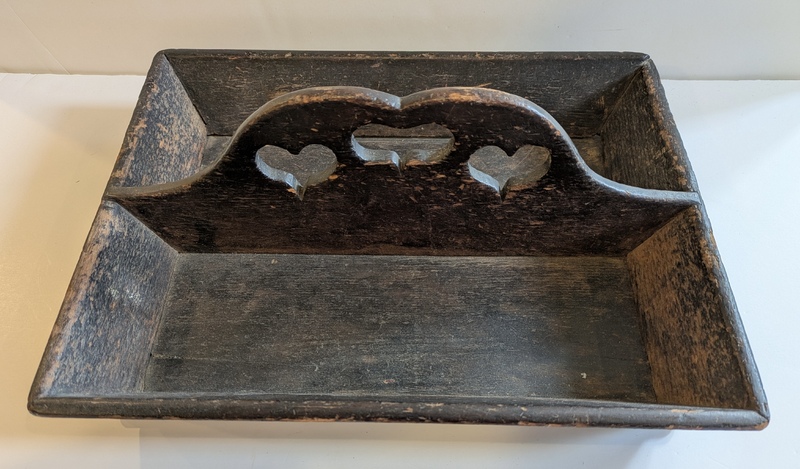 Wooden Carrier with Hearts Cutout Handke