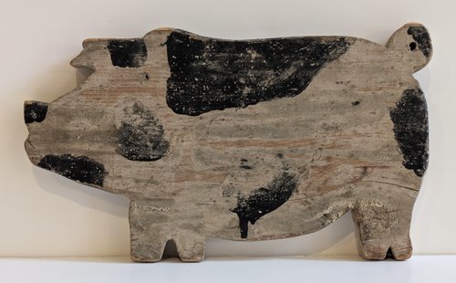 Small Painted Pig Cutting Board