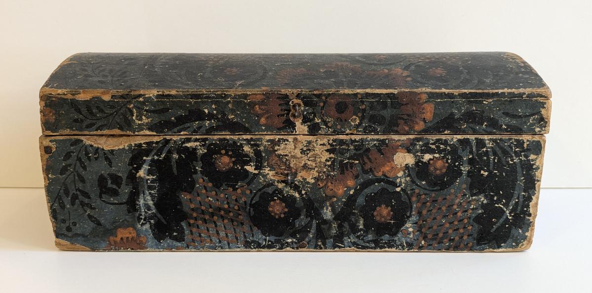 Small Wallpapered Dome Top Box