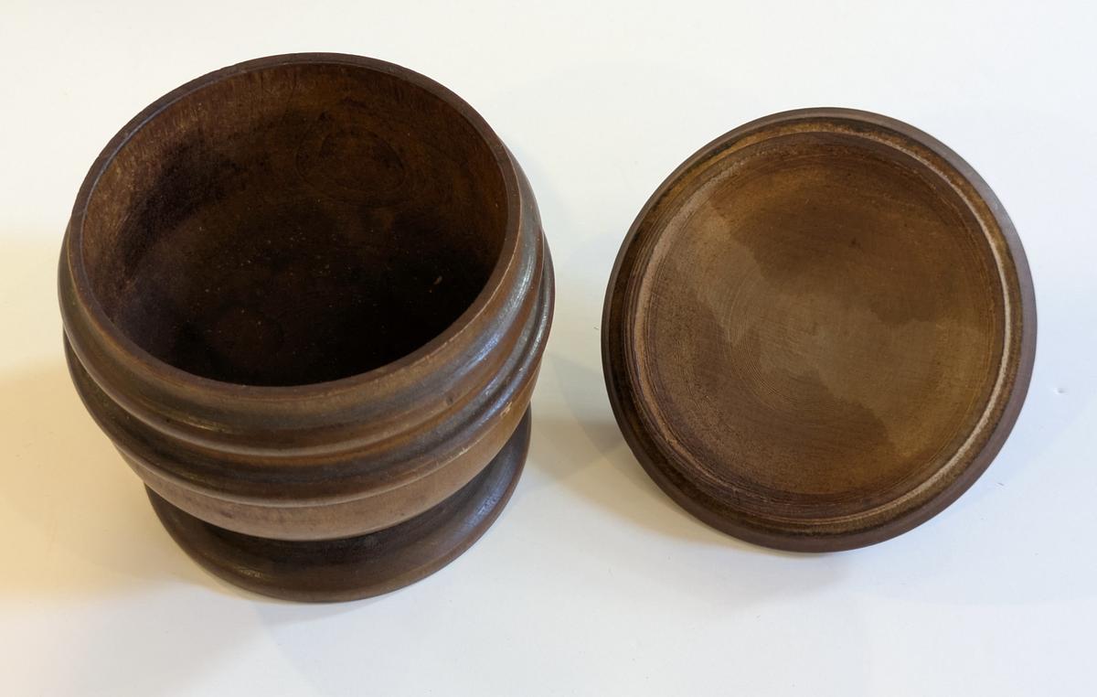Peaseware Treen Container