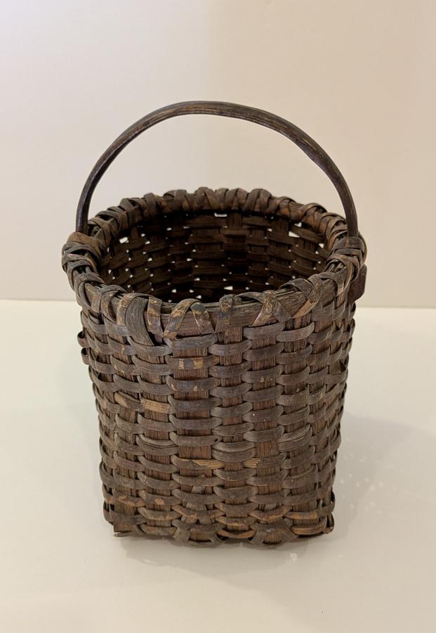 Very Early Small Splint Basket