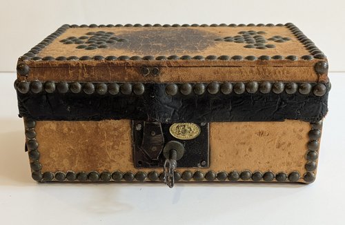 Small Valuables Storage Box