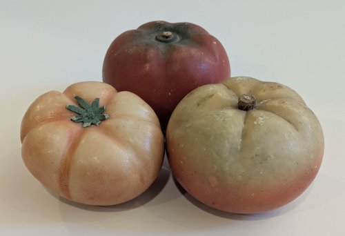Set of Three Stone Vegetable Tomatoes