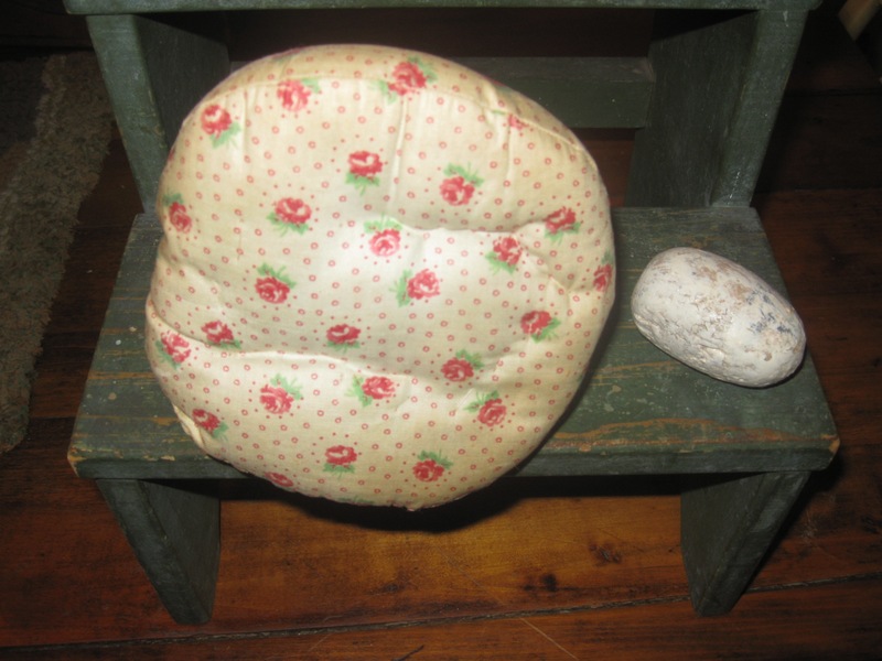 4. Cotton-stuffed Calico Kitchen Chicken/Hen