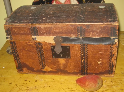 58. Doll Trunk