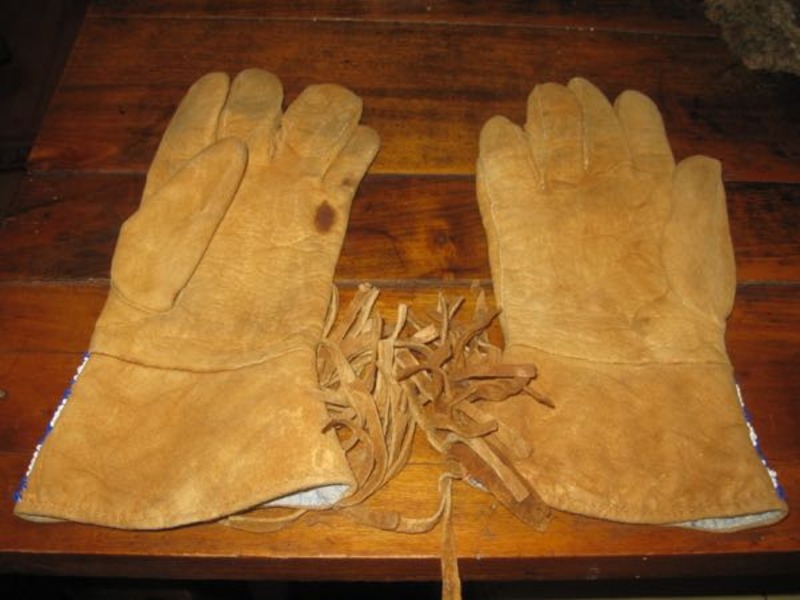 49.Early Plains Tribal Deerskin Gloves