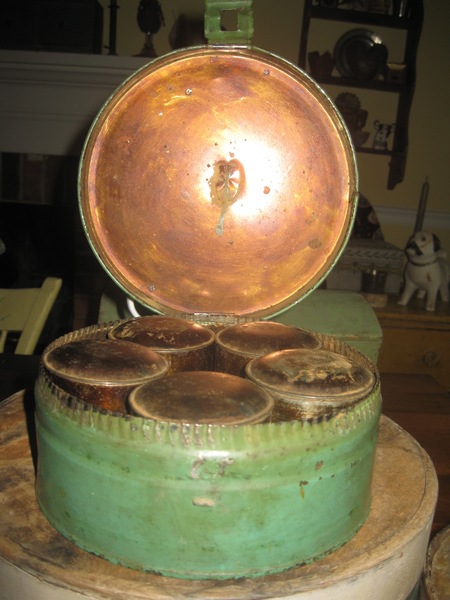 13. Round Spice Tin