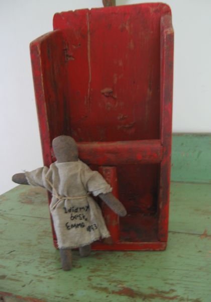 34. Pine Grain Scoop in Lipstick Red Paint