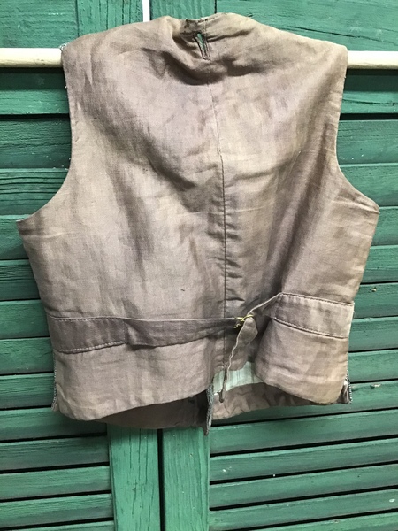 Early child’s vest