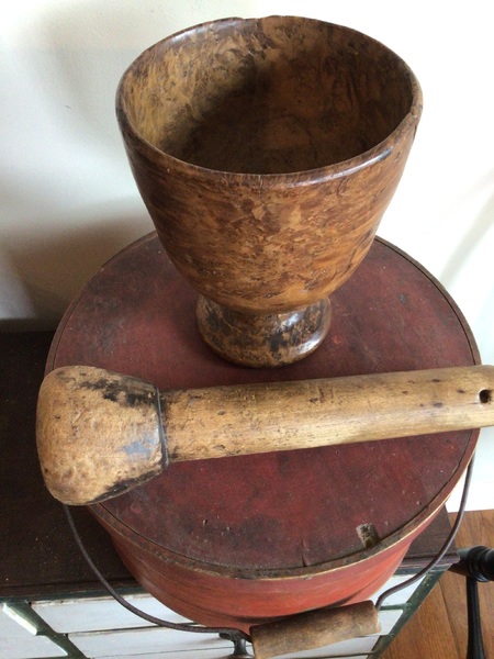 Burl mortar and pestle