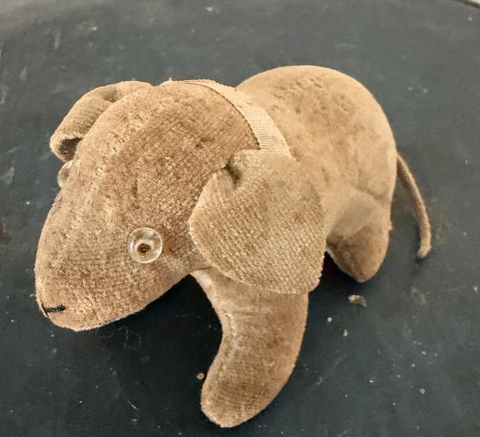 Adorable Velvet Dog Pincushion