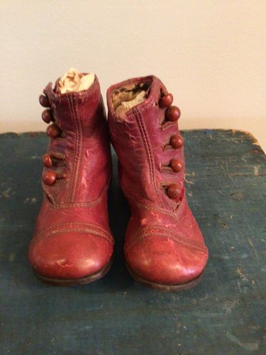 SWEET RED CHILDS HIGH BUTTON SHOES