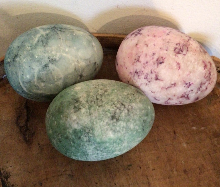 Lot of 3 Stone Eggs like the fruit