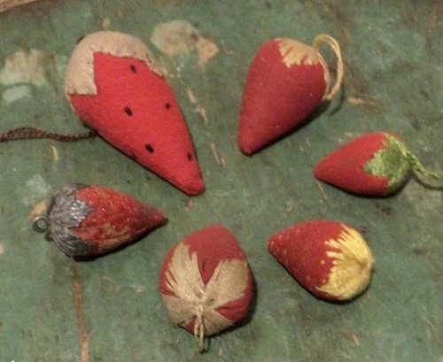 Lot of 5 Sewing Strawberry Emeries