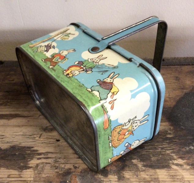 Tin Litho Easter Peter Rabbit Box