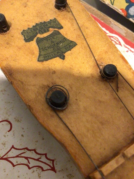 Vintage Holly Papered Box /original Schoenhut Toy