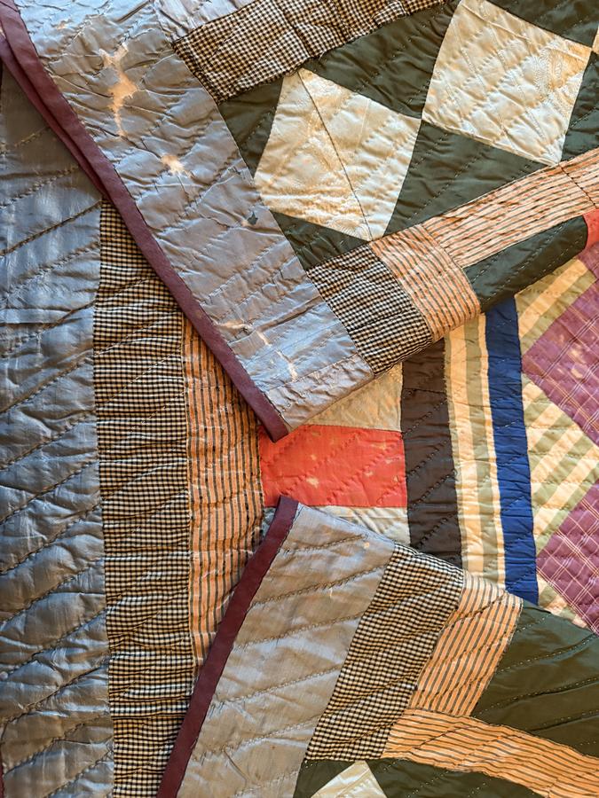 Fabulous Graphic Early Silk Quilt