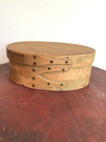 Nice Fingered Shaker box with traces of paint