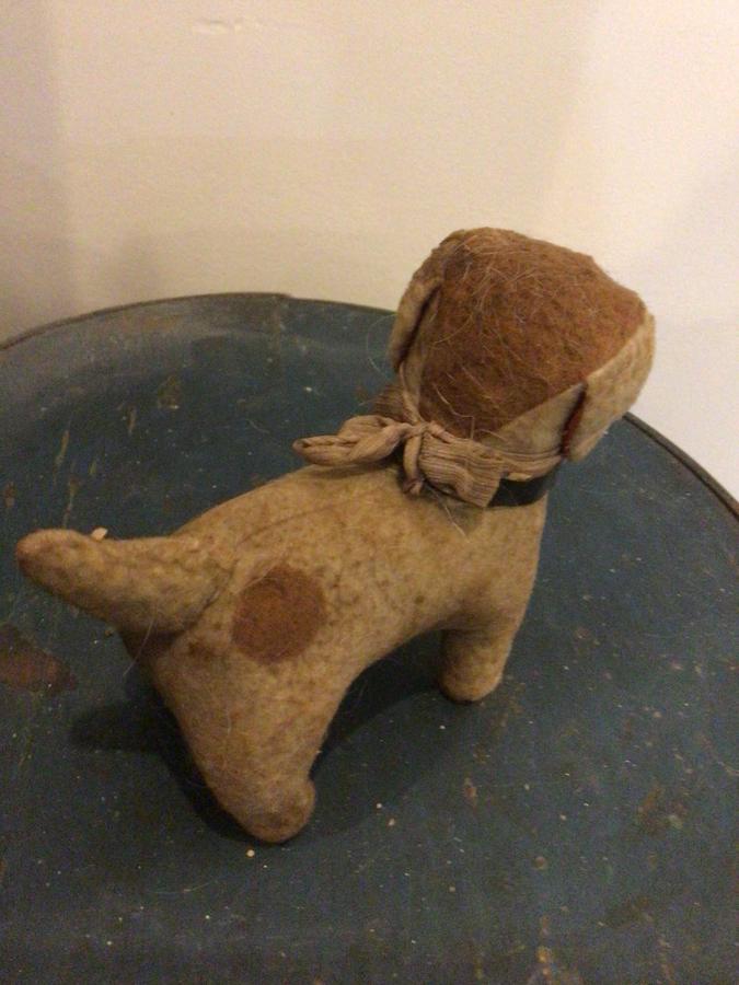 SWEET EARLY OPENING MOUTH CLOTH DOG