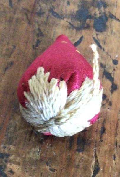 Red Silk Shaker Strawberry
