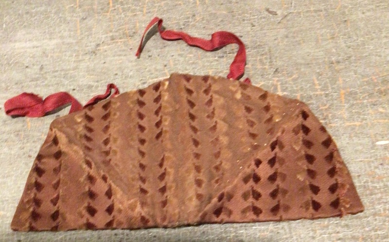 Early Unusual Sewing Kit