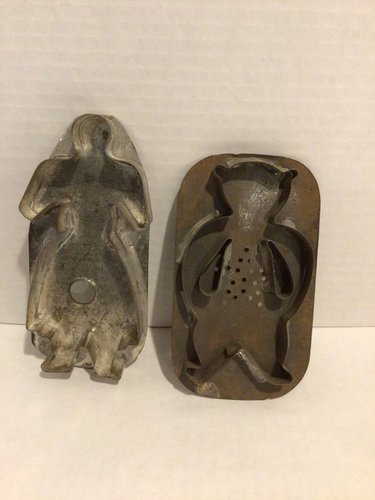 Two Large 5” Cookie cutters