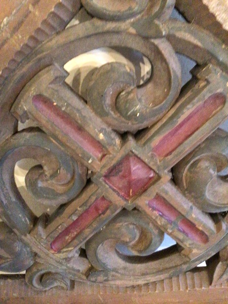 UNIQUE ARCHITECTURAL PIECE