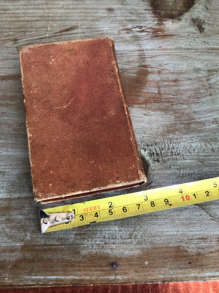 1832 Small Book