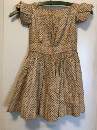 Early children’s dress #2