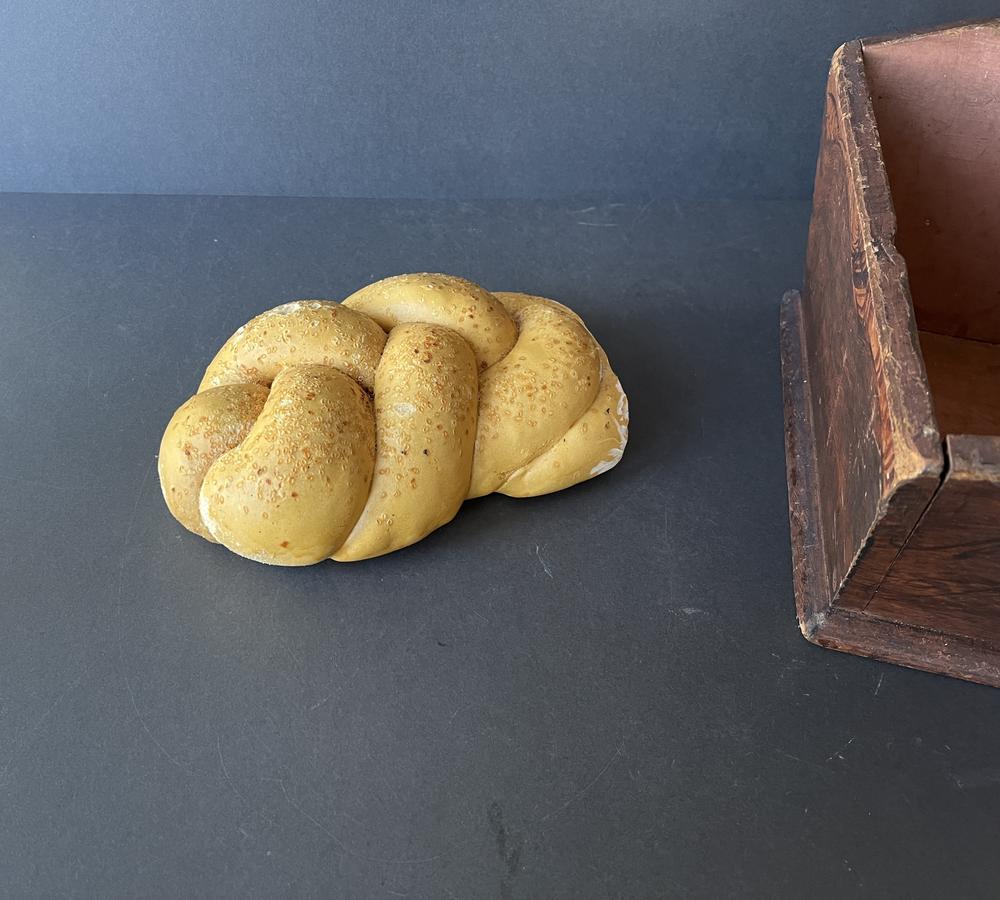 Grain Painted Single Loaf Dough Box