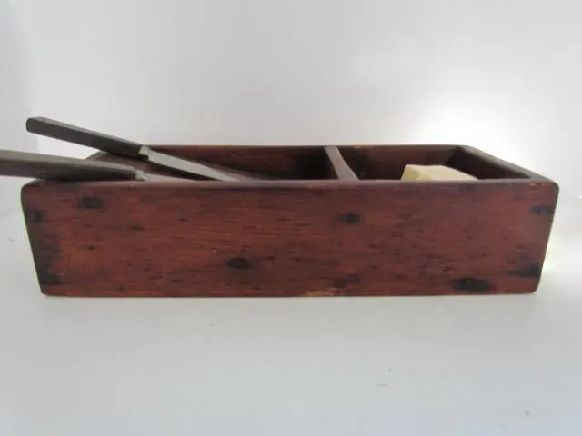 Country, Primitive Scrub Box
