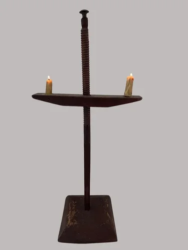 Early 19th. c. American Wooden Table Light