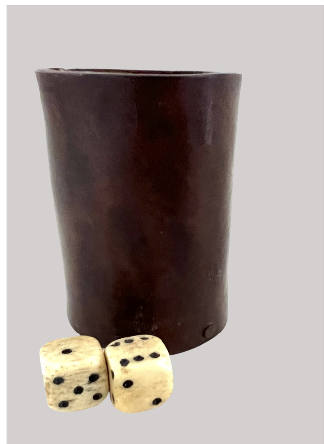 18th. century Dice Cup w/Dice