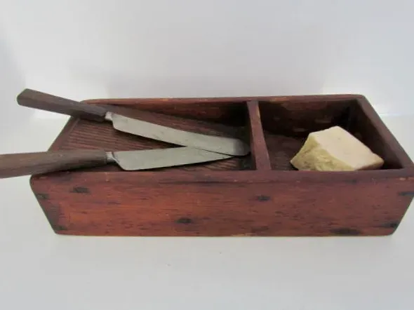 Country, Primitive Scrub Box