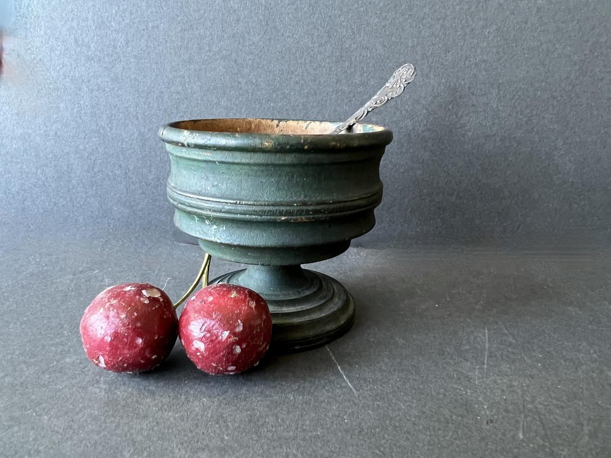 19th. century Treen, Green Painted Master Salt