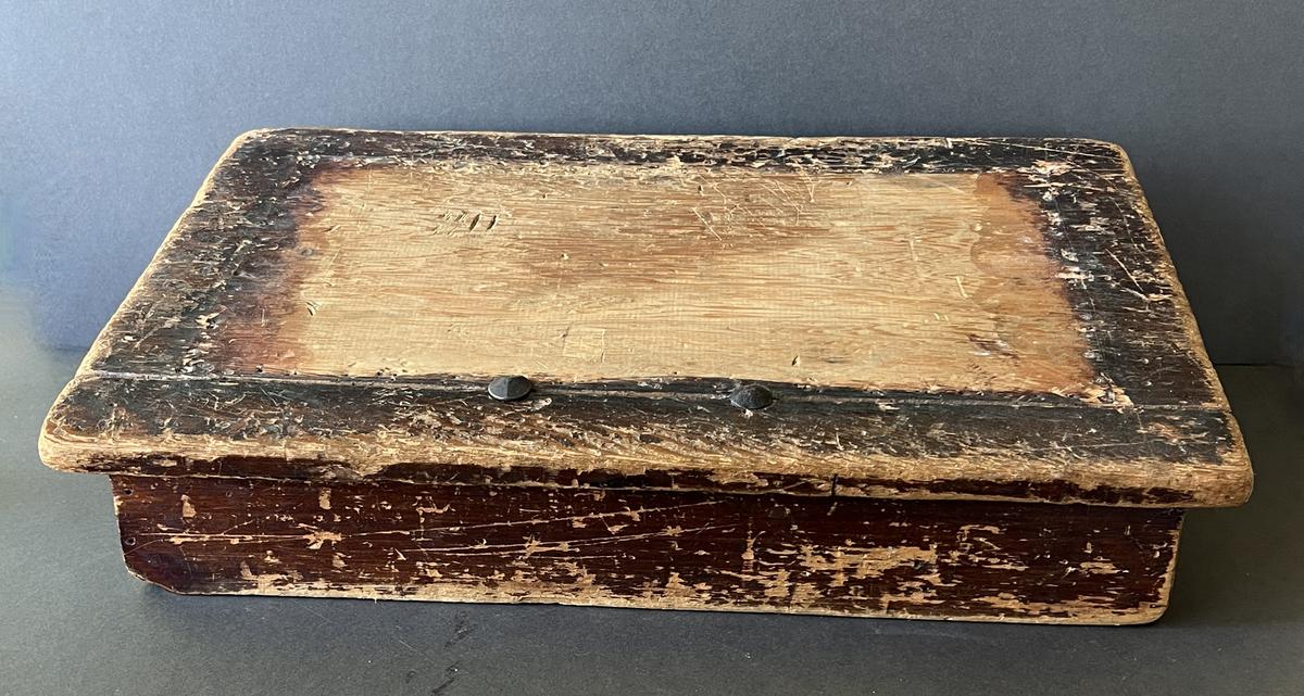 Early 19th. century Painted Book/Bible Stand