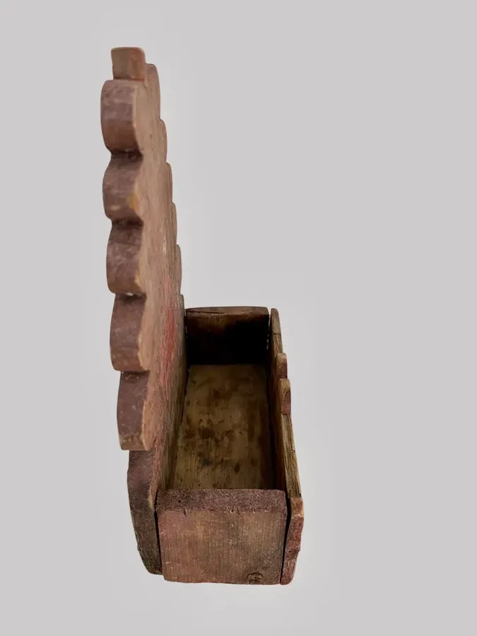19th. century, Small Wall Box, Original Dry Paint