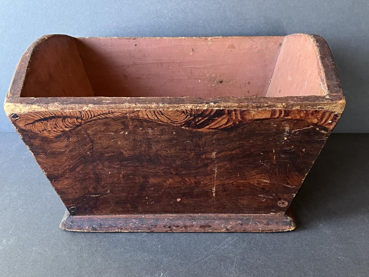 Grain Painted Single Loaf Dough Box