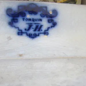 Flow Blue Platter