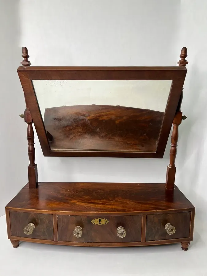 Federal Period Dresser Box w/Swivel Mirror