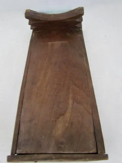 Nice Scrub Box w/Unusual Knife Holder