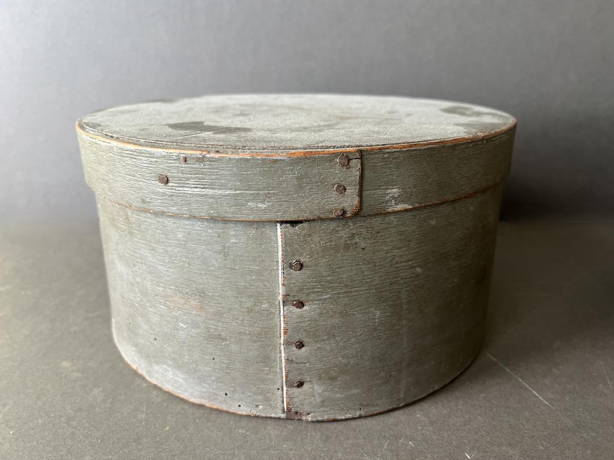 Set of 2 Round, Grey Painted Pantry Boxes