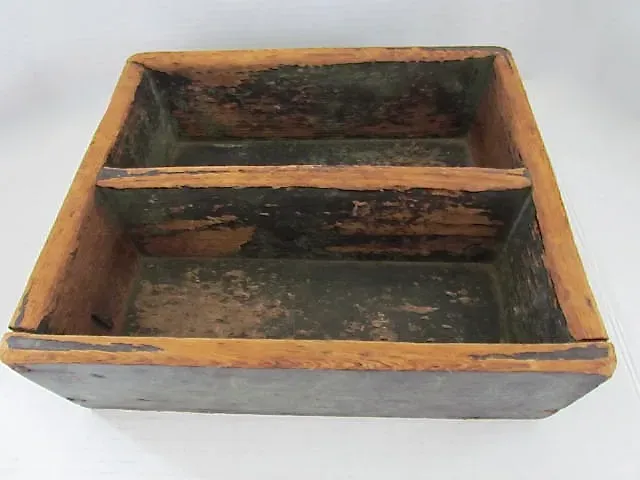 Painted, Divided Table Box