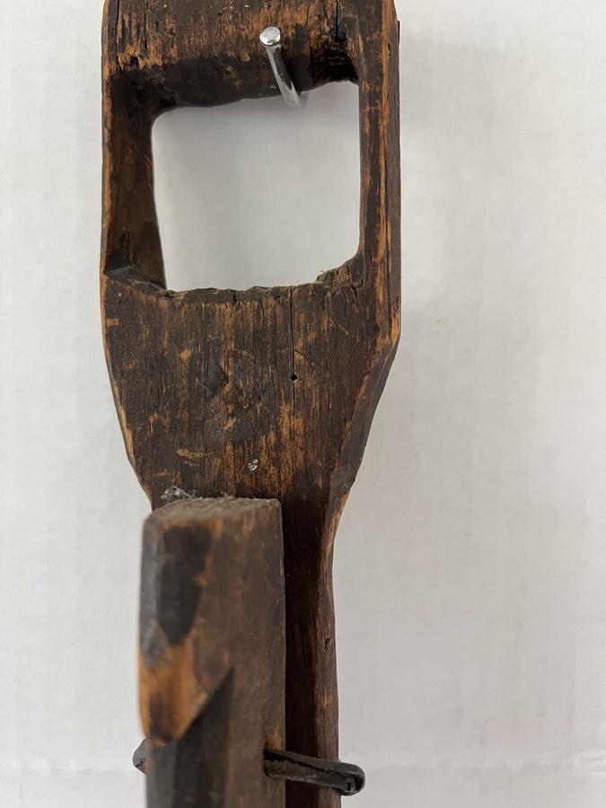 18th. century Wooden Lighting Trammel