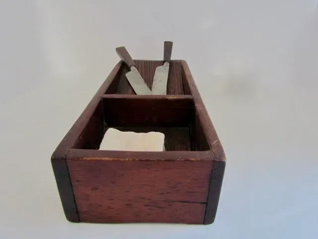 Country, Primitive Scrub Box