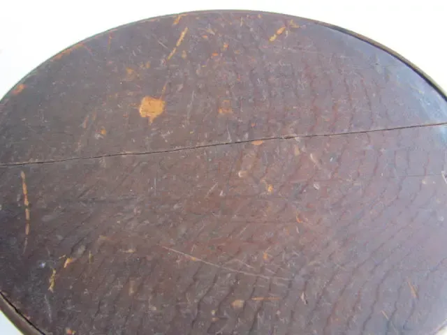 Early 19th. c. Small Oval Pantry Box