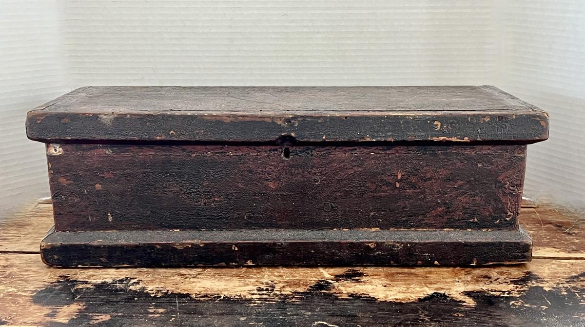 Painted Table Box w/Key