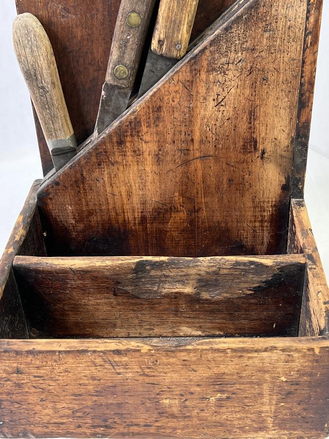 Exceptional Wall Box w/Knife Storage