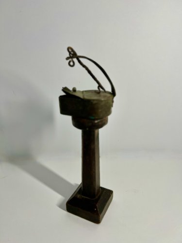 New England, Spanish Brown Painted Lamp Tidy