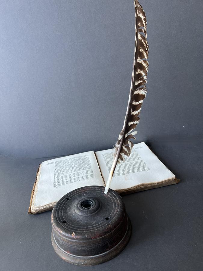 Late 18th/ 19th. c. Wooden w/Glass Insert Inkwel
